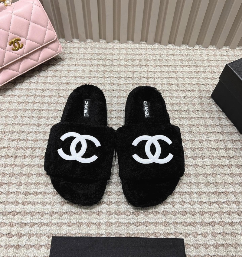 Ch*el slippers